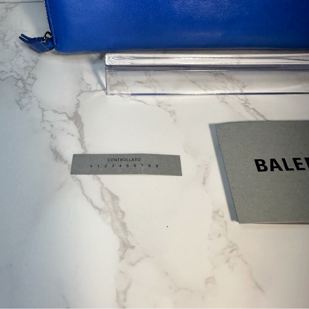 Balenciaga Blue Wallet - Picture 2 of 12
